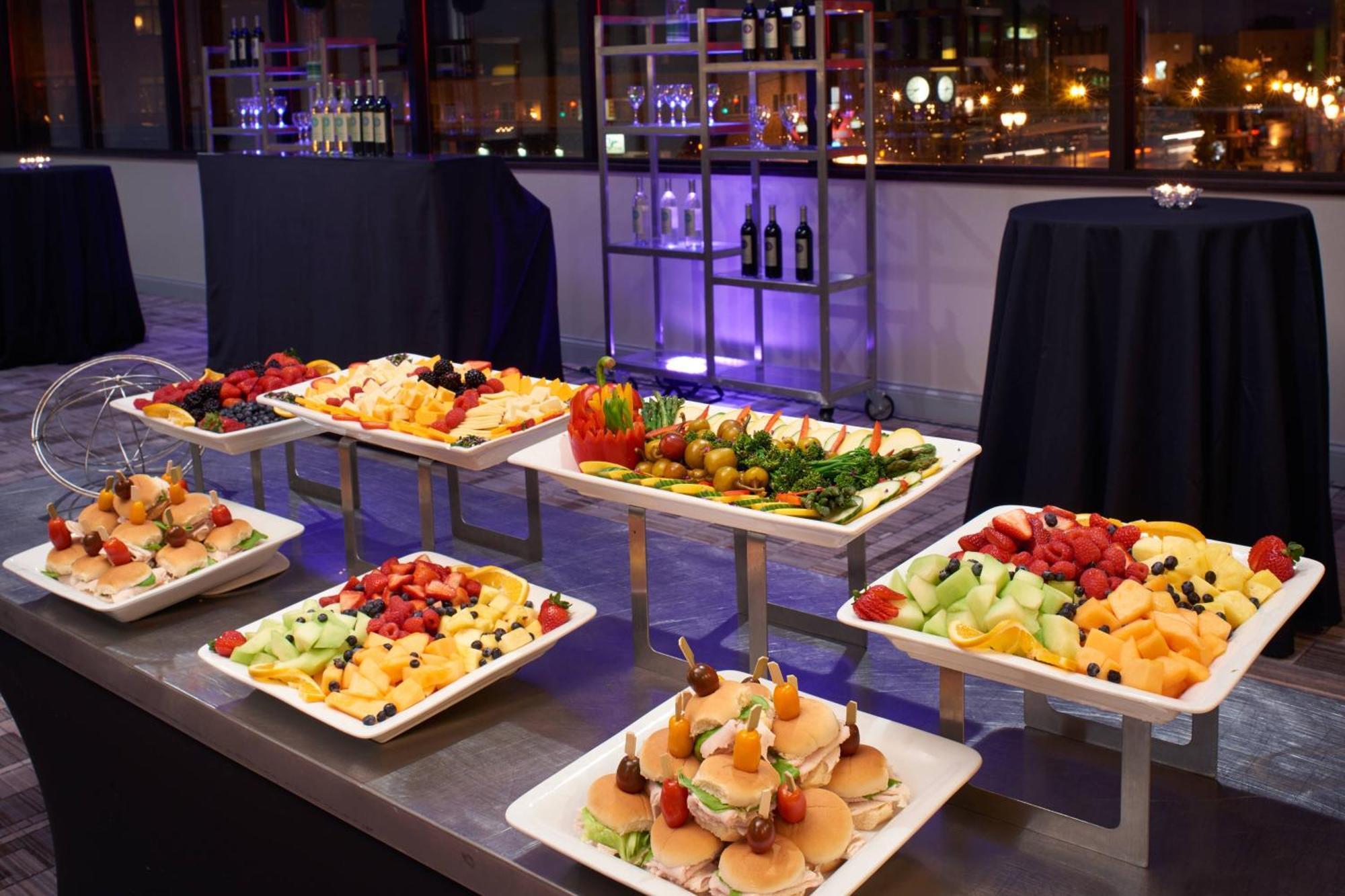 Marriott East Lansing At University Place Bagian luar foto