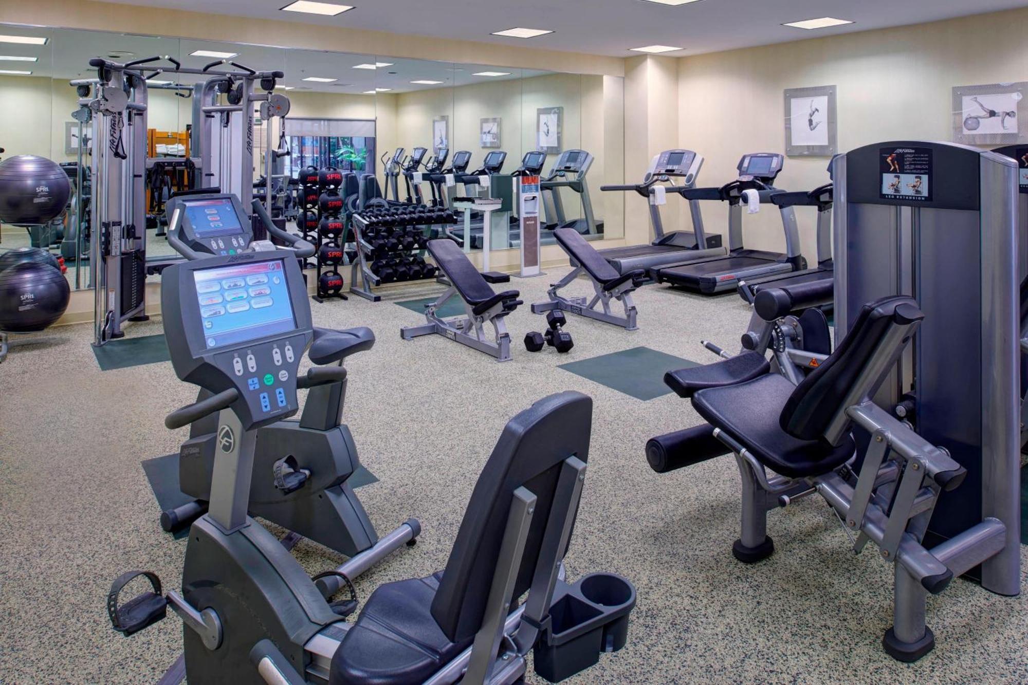 Marriott East Lansing At University Place Bagian luar foto
